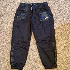 L Black Nike Cargo Pants